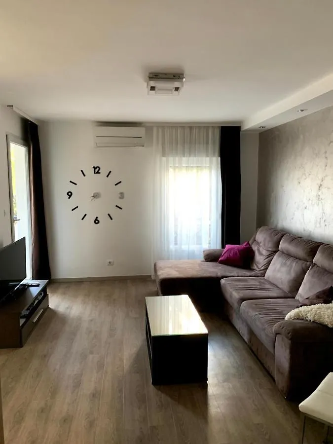 Apartment Sasa Pula